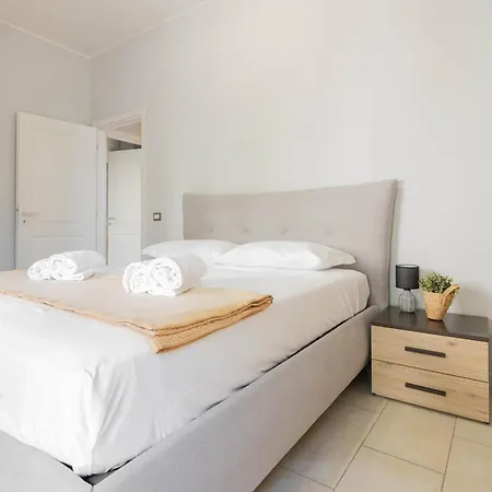 Cozy Talent House * Rom